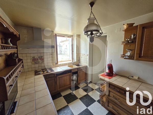 Maison à vendre 8 pièces 219 m² Nîmes