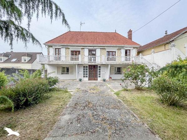 Maison à vendre |  Poissy |  7 pièces | 231 m²