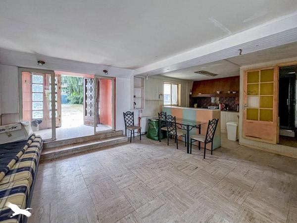 Maison à vendre |  Poissy |  7 pièces | 231 m²