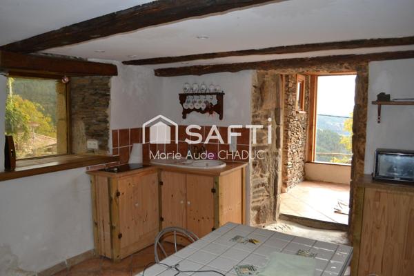 Maison 40 m2 avec terrain attenant 1864 m2