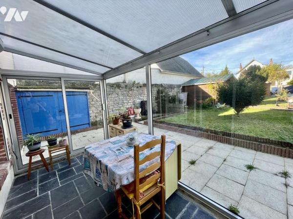 Maison ancienne avec dépendance