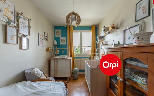 Appartement à vendre    3 pièces • 55 m2 Bron