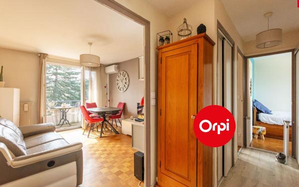 Appartement à vendre    3 pièces • 55 m2 Bron