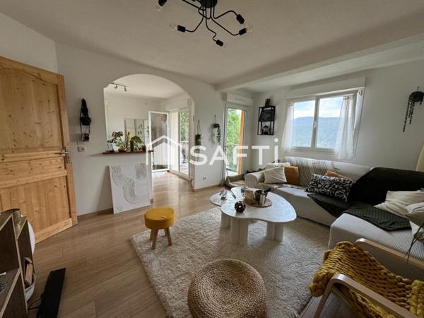 MAISON,TERRASSE ET GARAGE