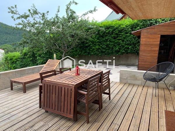 MAISON,TERRASSE ET GARAGE