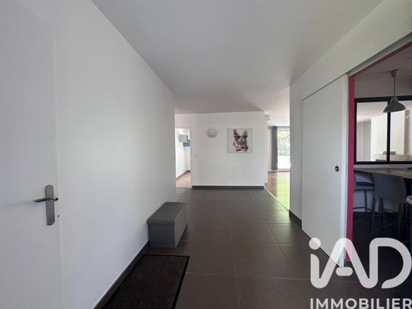 Maison à vendre 5 pièces 146 m² Saint-Cyr-sur-Loire
