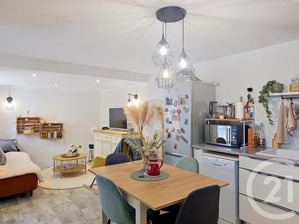 Maison à vendre  2 pièces - 35 m 2   MARSEILLE  - 13011