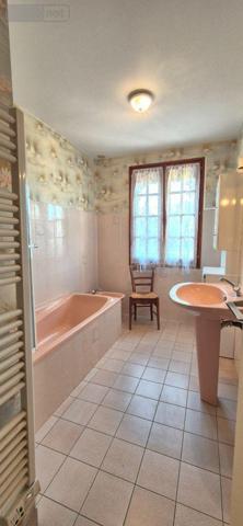 Maison individuelle à vendre à Bonnétable dans la Sarthe (72110), ref : 13808/705