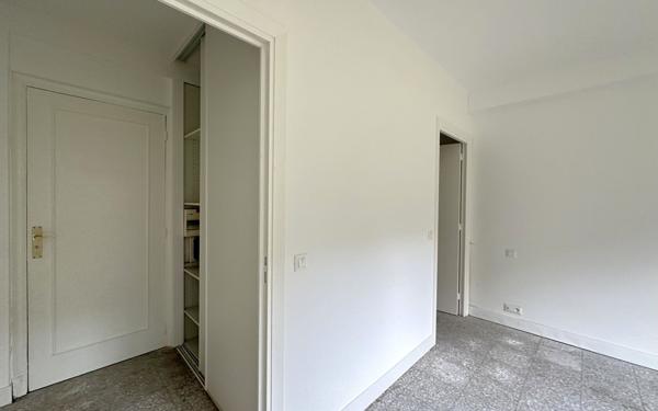 Appartement à vendre    1 pièce • 16,63 m2 Roquebrune-Cap-Martin