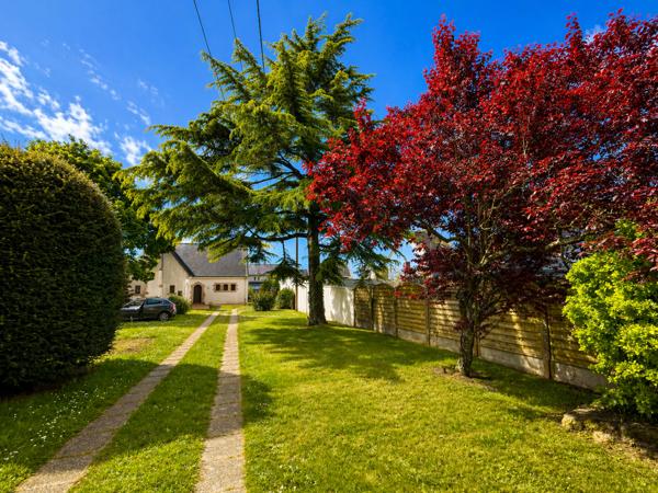 Guérande (44350) Maison familiale 4 chambres – 116 m² – Terrain 933 m² – Proche remparts de Guérande
