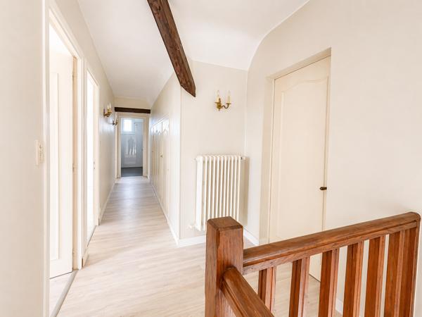 Guérande (44350) Maison familiale 4 chambres – 116 m² – Terrain 933 m² – Proche remparts de Guérande