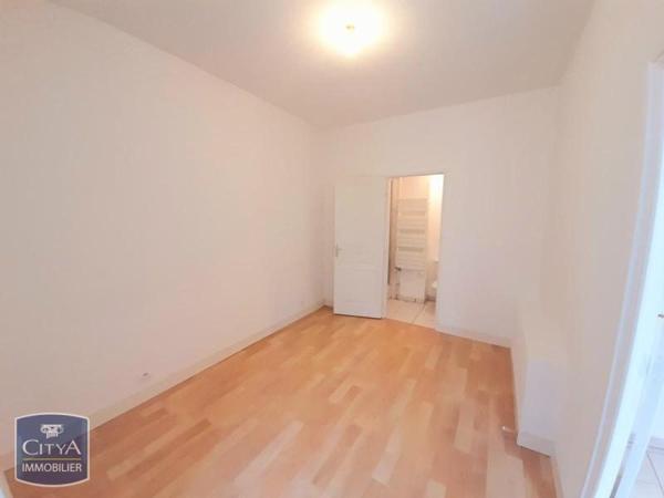 Appartement à louer 2 pièces 31.36m² Azay-le-Rideau (37190)