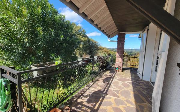 Maison à vendre    7 pièces • 155 m2 Gan