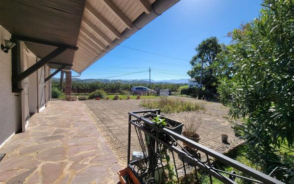 Maison à vendre    7 pièces • 155 m2 Gan