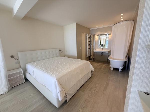 Appartement à vendre 2 pièces CANNES (06) VUE MER PANORAMIQUE