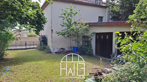 Maison
         5 pièces
        - 99 m² 157 300 € *