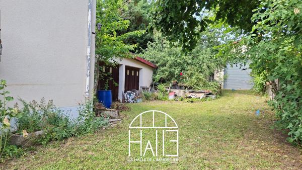 Maison
         5 pièces
        - 99 m² 157 300 € *