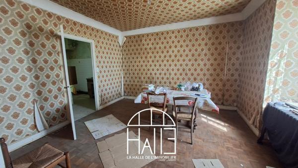 Maison
         5 pièces
        - 99 m² 157 300 € *