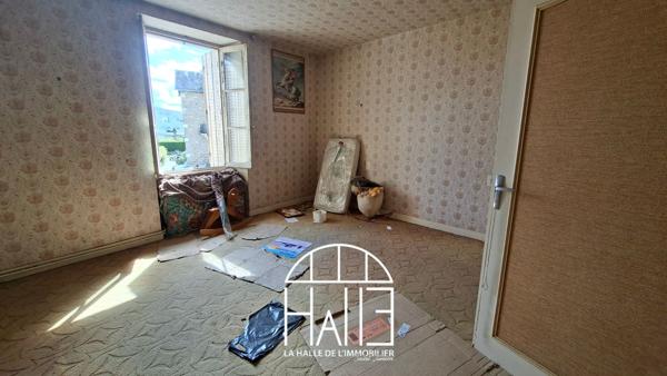 Maison
         5 pièces
        - 99 m² 157 300 € *