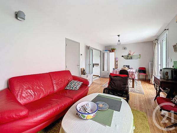 Maison à vendre  5 pièces - 75,93 m2 RIOM - 63