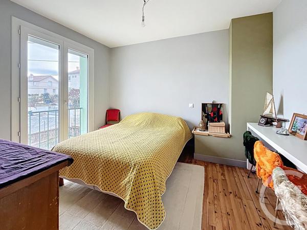 Maison à vendre  5 pièces - 75,93 m2 RIOM - 63