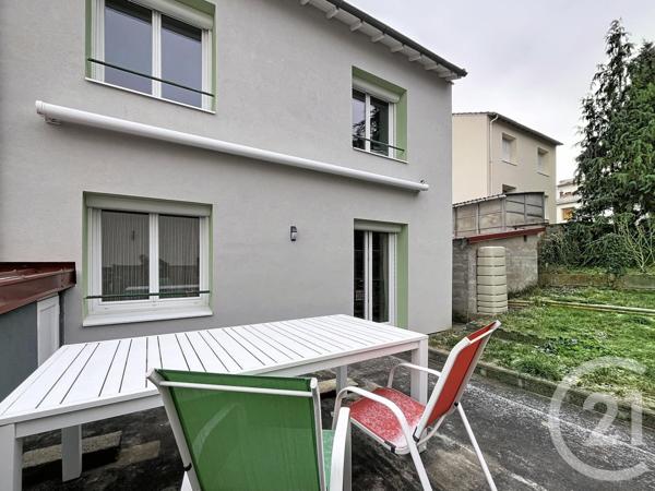Maison à vendre  5 pièces - 75,93 m2 RIOM - 63