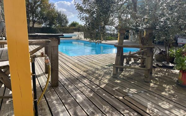 Maison à vendre    4 pièces • 151 m2 Charron