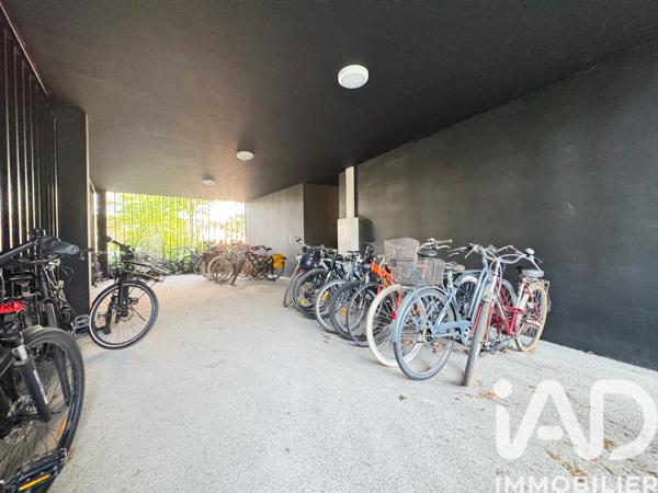 Studio à vendre 25,64 m² Issy-les-Moulineaux