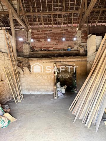 Maison d’habitation et dépendances de caractère au fort potentiel