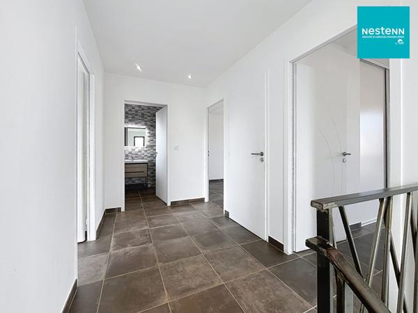 Maison Montrond Les Bains 4 pièce(s) 112 m² - TOIT PLAT !!!
