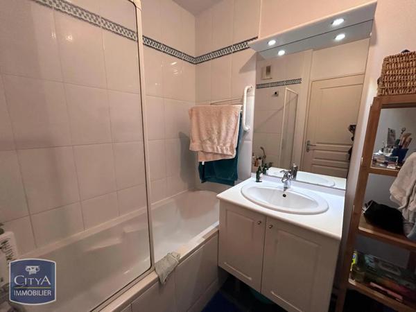 Appartement à louer 2 pièces 46.76m² Le Mans (72000)