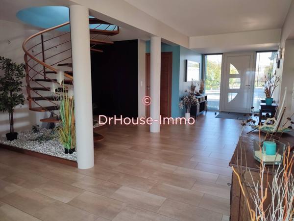 Maison à vendre 11 pièces de 301 m²