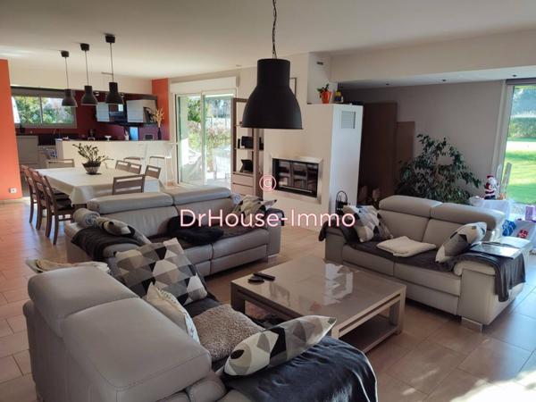 Maison à vendre 11 pièces de 301 m²