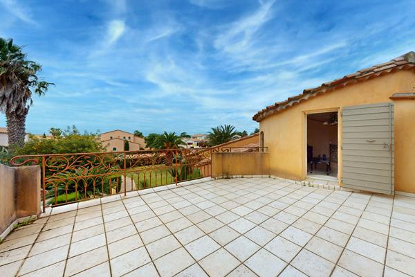 Belle Propriété atypique 207m² piscine Saint-Cyprien- 66750 Saint cyprien