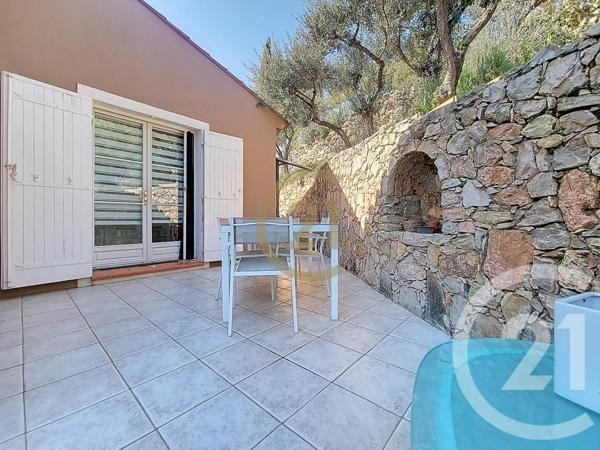 Maison à vendre  4 pièces - 212 m2 TRANS EN PROVENCE - 83