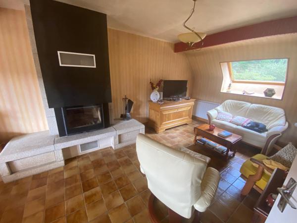 Très belle propriété au calme dans la campagne entre Camors et Baud.