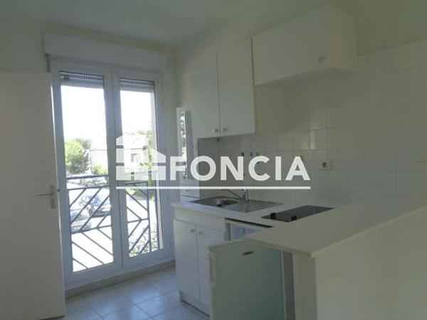 Location Appartement 2 pièces 35 m² - 10 AVENUE DE REIMS Soissons 02200