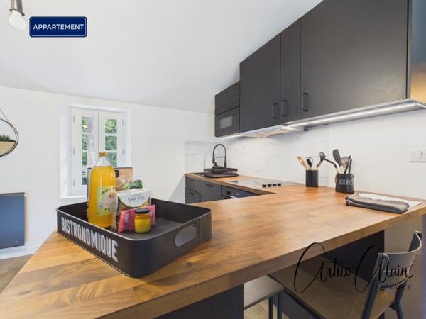 Maison bourgeoise XIXᵉ – 331 m² – appartement indépendant – piscine