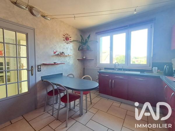 Maison à vendre 7 pièces 159 m² Brienon-sur-Armançon