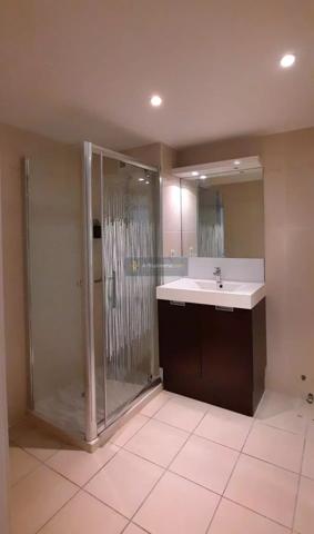 Location                                                      Appartement
                        
                     3 pièces                      71 m2                     à Saint-Aygulf