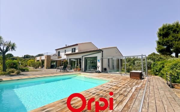 Maison à vendre    6 pièces •  La Cadière-d'Azur