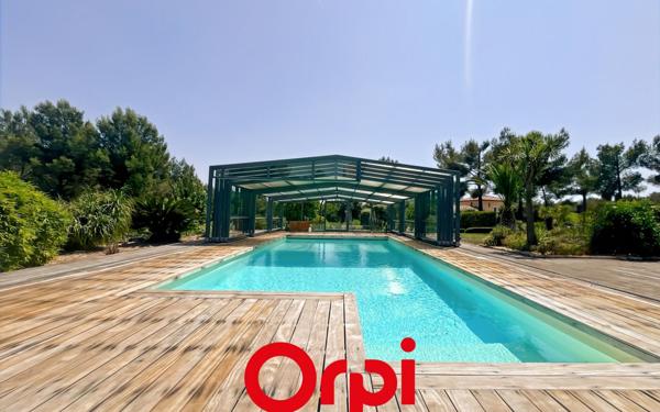 Maison à vendre    6 pièces •  La Cadière-d'Azur