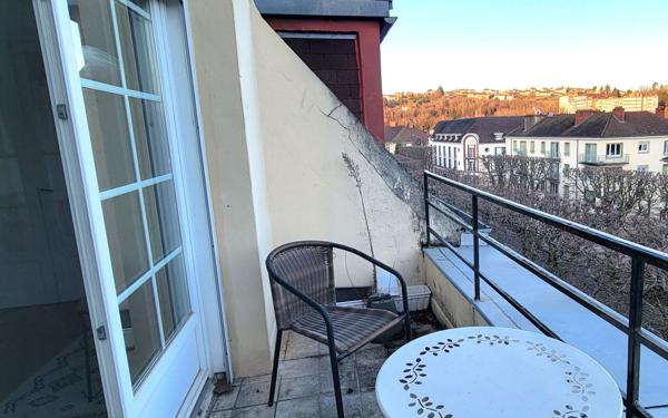 Appartement à louer    2 pièces • 81,70 m2 Le Creusot