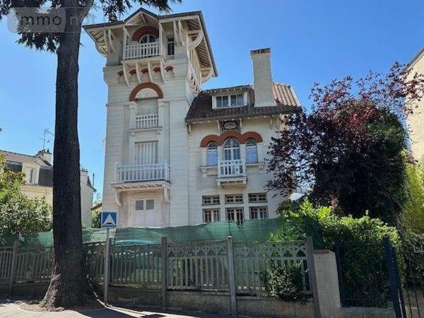 Maison à vendre à Enghien-les-Bains dans le Val-d'Oise (95880), ref : M223   
GARE