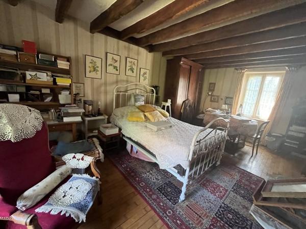 Maison à vendre |  Saint-Victor-en-Marche |  5 pièces | 161 m²