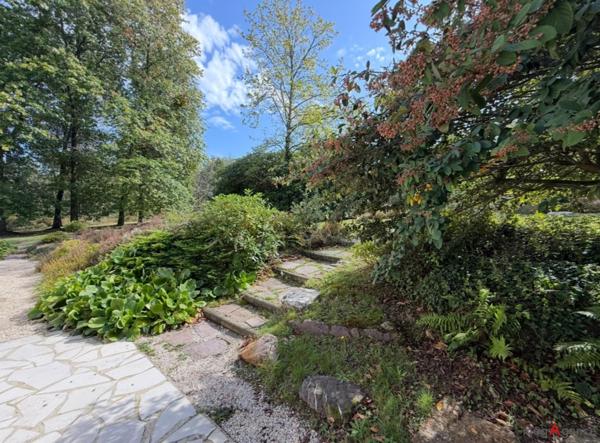 Maison à Ploërmel, 56800 - 6 pièces 160m²