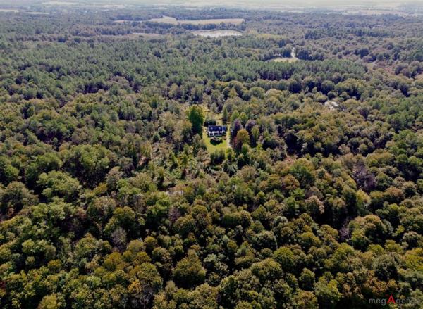 Maison à Ploërmel, 56800 - 6 pièces 160m²