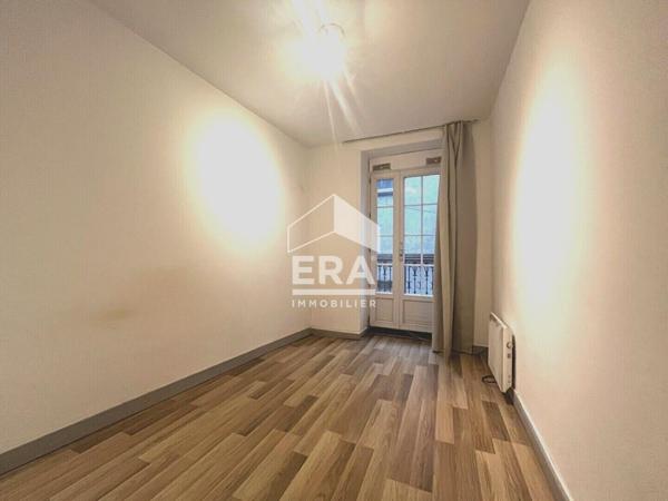 Maison de ville (immeuble complet) à vendre - BLOIS - CENTRE-VILLE, 1 logt. T3 triplex  + 1 local