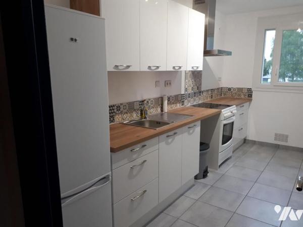 LAVAL, Appartement type 3