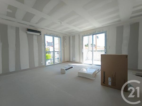 Appartement T3 à vendre  3 pièces - 67,70 m 2   JARD SUR MER  - 85